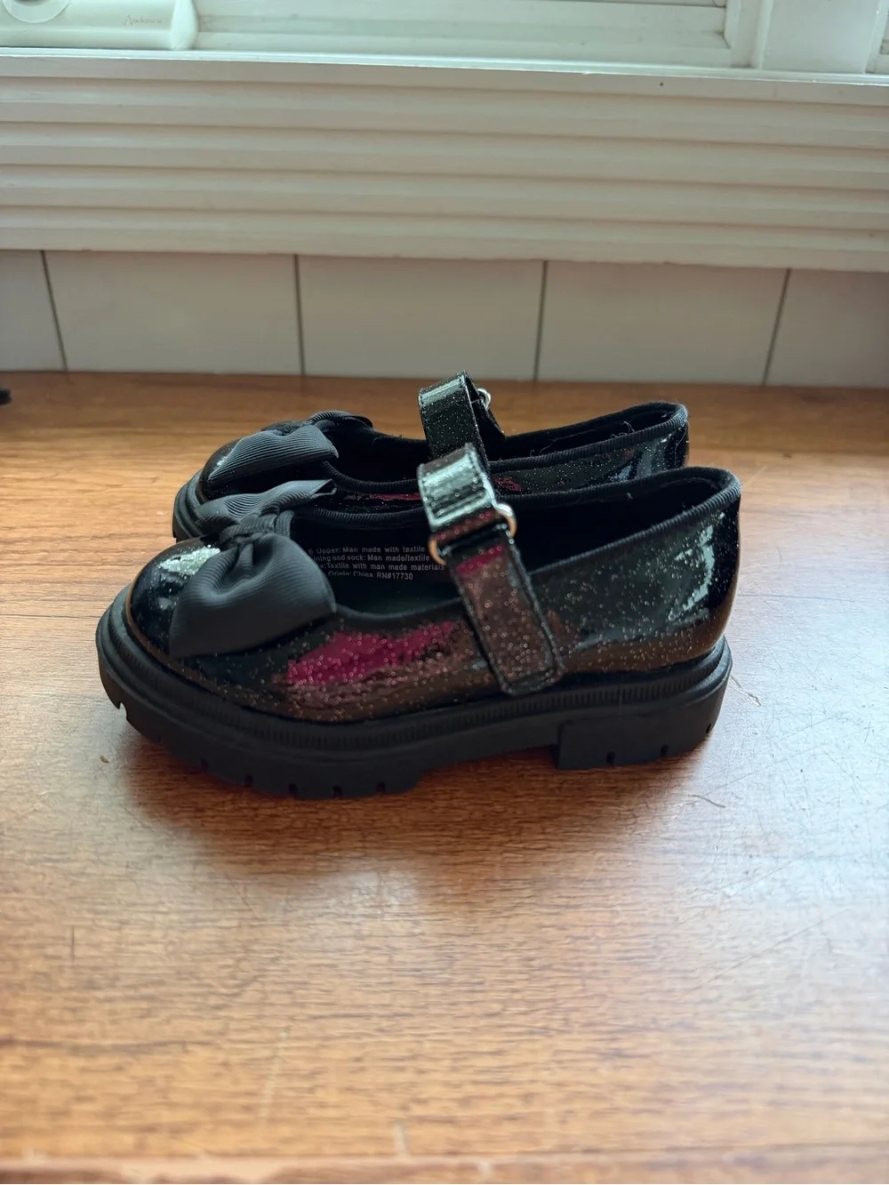 Kids Black Glitter Mary Jane Shoes with Bow